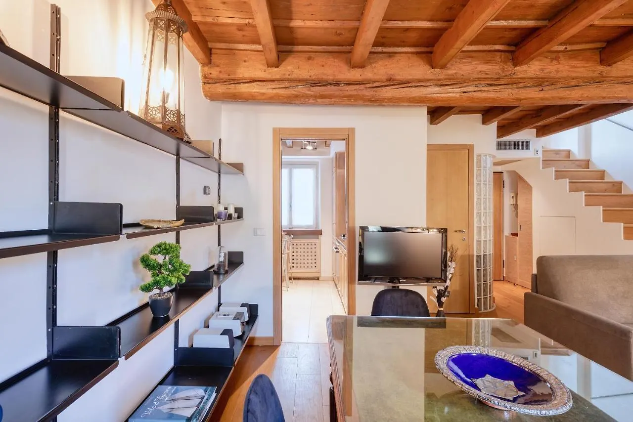 Milan Royal Suites - Castello 0*,