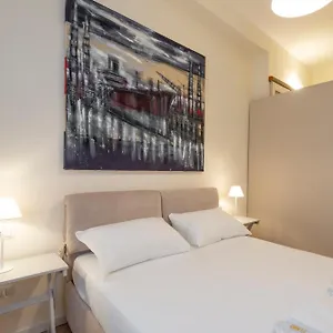 Royal - Centro Brera Milan